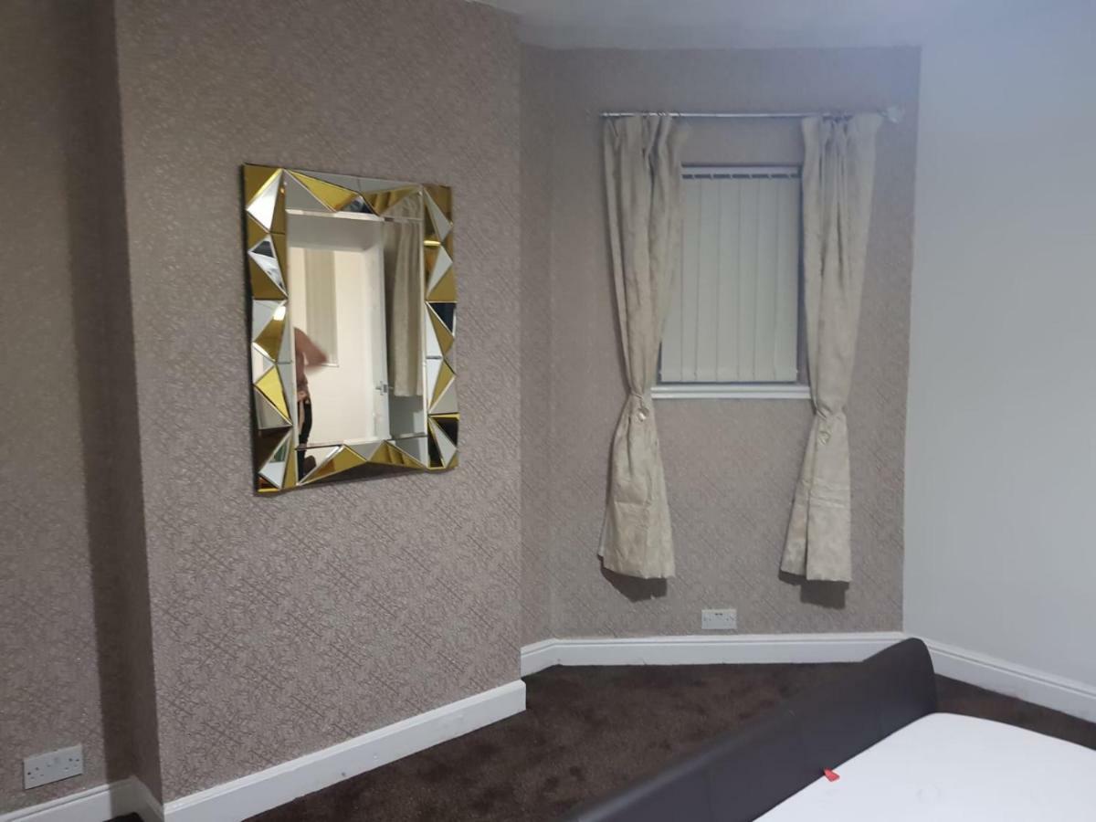 Дом отдыха Knutsford House Holidays *